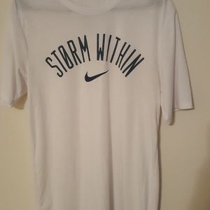 Nike tshirt